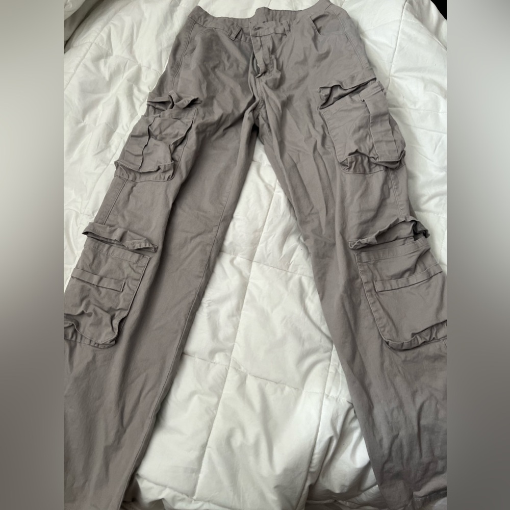 XL Gray Cargo Pants